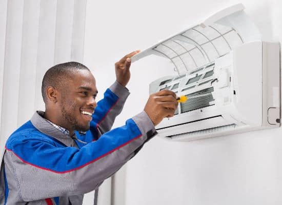 The Role of Aircon Servicing in Preventing Mold Growth